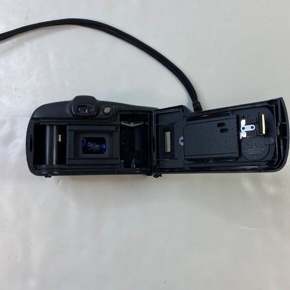 Minolta Freedom Action Zoom AF 35mm Film Camera Point & Shoot w/ flash - Picture 9 of 9